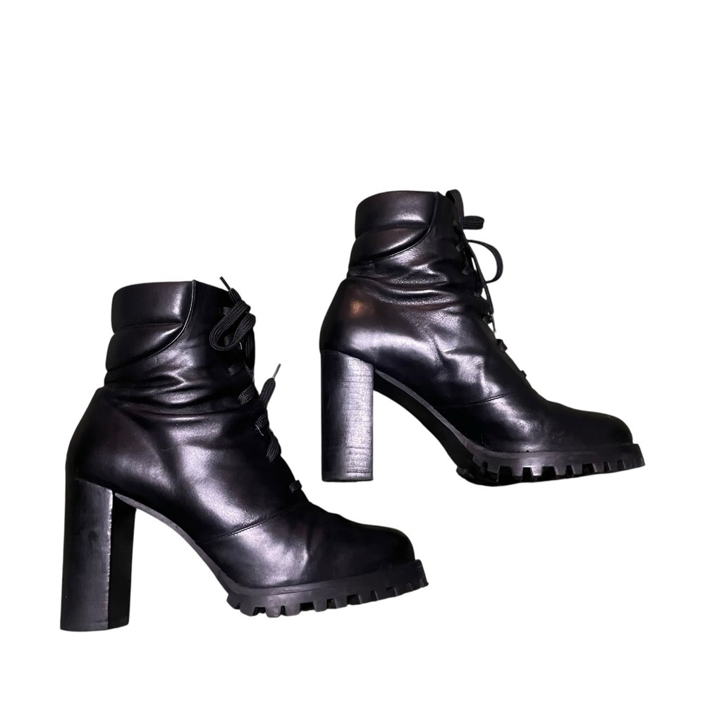 Stuart Weitzman Heeled Black Combat Leather Boots Size 8.5 Goth Victorian